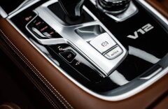 BMW Řada 7 6,6 M760Li xDrive, INDIVIDUAL