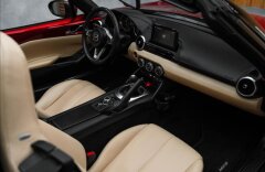 Mazda MX-5 2,0 ROADSTER SELECTION, KOŽA, NAVI, KAMERA