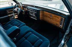 Cadillac Fleetwood 5,0 COMMODORE