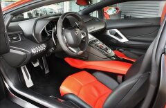 Lamborghini Aventador LP 700-4