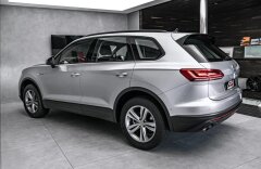 Volkswagen Touareg 3.0 TDI 4M, LED, Navi, ACC,tažné
