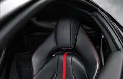 Ferrari 812 6,5 V12 Superfast, garance