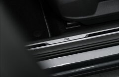 Volkswagen Tiguan 1,5TSI Rline DSG, Black Style, tažné