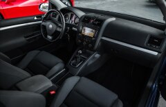 Volkswagen Golf 3,2 V R32 3.2 DSG 4 MOTION, NAVI, KV