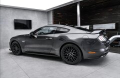 Ford Mustang 5.0 GT V8 Premium, black paket, spoiler, CZ