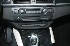 BMW X6 xDrive 35i, head-up display, servis. kniha, CZ men