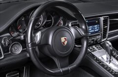 Porsche Panamera 4 PDLS, vzduchový podvozek, navigace, CZ
