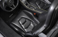 McLaren MP4-12C Karbon paket, CZ