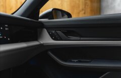 Porsche Taycan 0,0 CROSS TURISMO 4S, PANO, MASÁŽE, MATRIX, BOSE