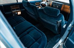 Cadillac Fleetwood 5,0 COMMODORE