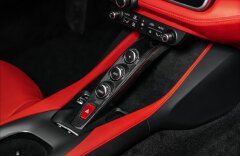 Ferrari Portofino M, Magneride, kamera, CZ  ov,ru