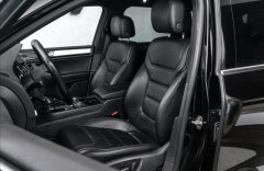 Volkswagen Touareg 3.0 TDI terrain tech 4M, vzduch, CZ