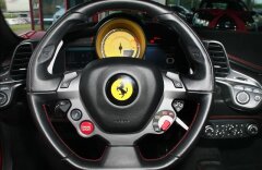 Ferrari 458 Italia, Rosso Corsa, 20" kola, park. senzory