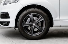 Audi Q7 3.0 TDI quattro S-line, panorama, Bose, 1.majitel
