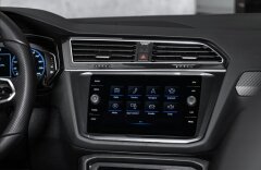 Volkswagen Tiguan 1,5TSI Rline DSG, Black Style, tažné