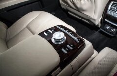 Mercedes-Benz Třídy S 5,5 S 500 L, Noční vize, TV, DVD, masážní a klim. seda
