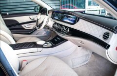 Mercedes-Benz Třídy S 300d Hybrid, Designo exclusiv, AMG, panorama,22"