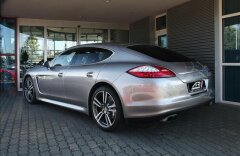 Porsche Panamera 4S, BOSE, záruka 11/2016