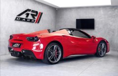 Ferrari 488 Spider, karbonová sedadla, lift, kamera, skladem!!