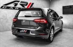 Volkswagen Golf 1,5 Maraton Edition, masáže, záruka