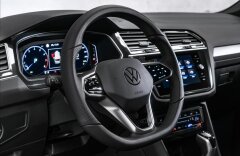 Volkswagen Tiguan 1,5TSI Rline DSG, Black Style, tažné