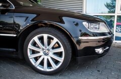 Volkswagen Phaeton 3.0 V6 TDI 4motion, navigace