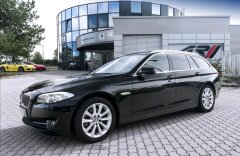 BMW Řada 5 520d Touring, navigace, bi-xenonové světlomety