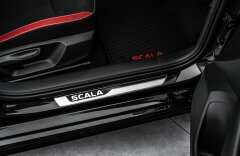 Škoda Scala 1.5 TSI 110kW Monte Carlo Pano