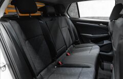 Volkswagen Golf 1,5 VIII, LIFE, KAMERA, NOVÉ AUTO