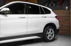 BMW X1 2,0 xDrive 20i, SPORT LINE, NAVI, KAMERA
