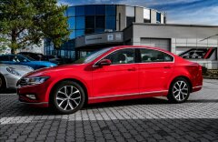 Volkswagen Passat 1,5 TSI El. DSG, Masáže, LED