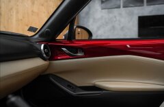 Mazda MX-5 2,0 ROADSTER SELECTION, KOŽA, NAVI, KAMERA