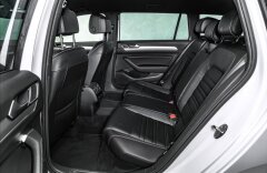 Volkswagen Passat 2.0 TDI Highline R-line, LED, kamera, CZ