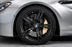 BMW M6 Competition, keramiky, B&O, soft, TV