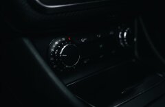Mercedes-Benz Třídy A 1,6 A 160, NAVI, LED, KOŽA