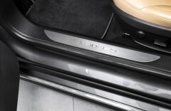Tesla Model S 85D 386kW dual charger