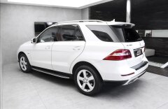 Mercedes-Benz Třídy M ML 350 CDI Airmatic, sport paket, kamera, CZ