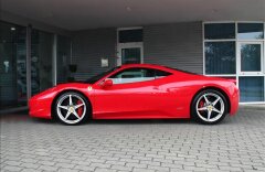 Ferrari 458 Italia, Rosso Corsa, 20" kola, park. senzory