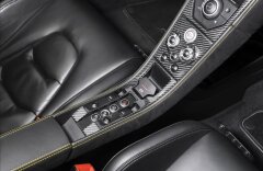 McLaren MP4-12C Karbon paket, CZ