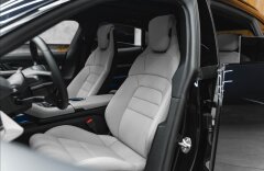 Porsche Taycan 0,0 CROSS TURISMO 4S, PANO, MASÁŽE, MATRIX, BOSE