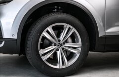 Volkswagen Touareg 3.0 TDI 4M, LED, Navi, ACC,tažné