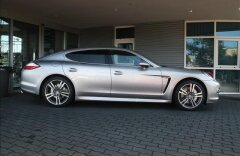 Porsche Panamera 4S, BOSE, záruka 11/2016