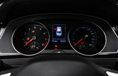 Volkswagen Passat 1,5 TSI El. DSG, Masáže, LED