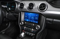 Ford Mustang 5.0 GT V8 Premium, black paket, spoiler, CZ
