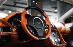 Aston Martin DB9 5,9 V12, NAVI, BIXENON