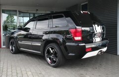 Jeep  Grand Cherokee SRT 8