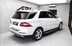 Mercedes-Benz Třídy M ML 350 CDI Airmatic, sport paket, kamera, CZ