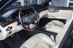Mercedes-Benz Třídy S 5,5 S 500 L, Noční vize, TV, DVD, masážní a klim. seda