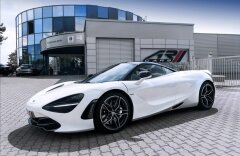 McLaren  720S performance, lift, kamera, karbon, CZ