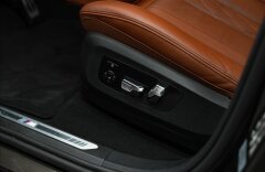 BMW X6 3,0 xDRIVE 40d M SPORT, H/K, LASER, MASÁŽE, 360 KAMERA